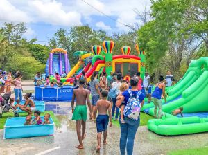 FM-VZ%20Waterfun%20Splash%20Park-website-725x483px